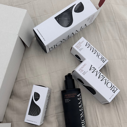 Biomama Skincare packaging